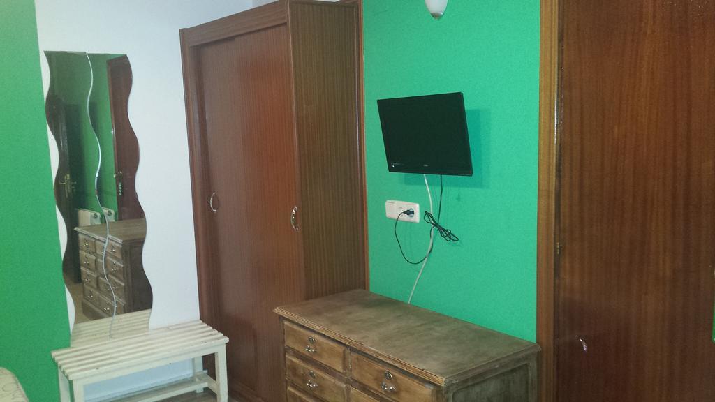 Hostal Rico Madrid Luaran gambar